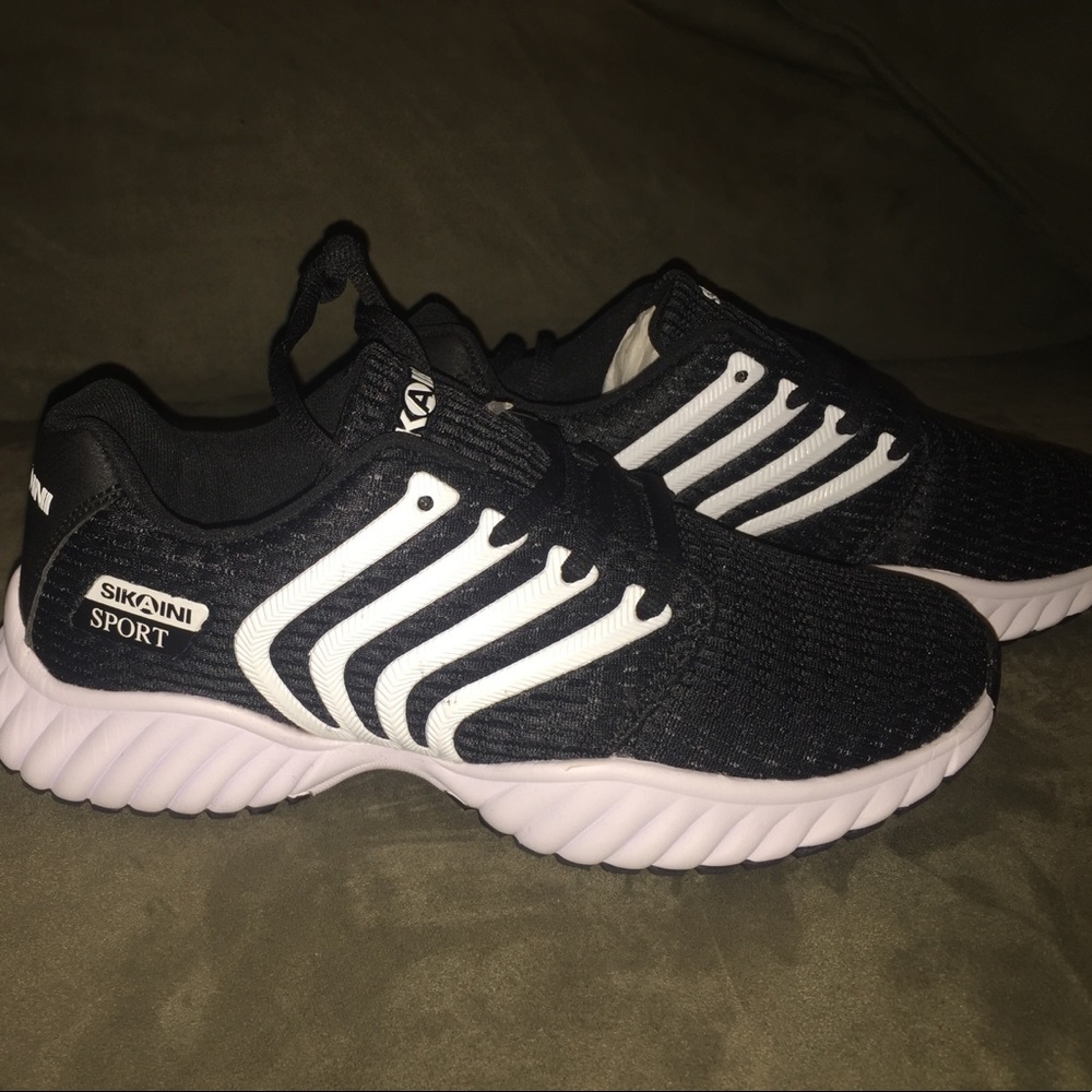 Mesh Running Breathable Sport Sneakers - Picture 3 of 3
